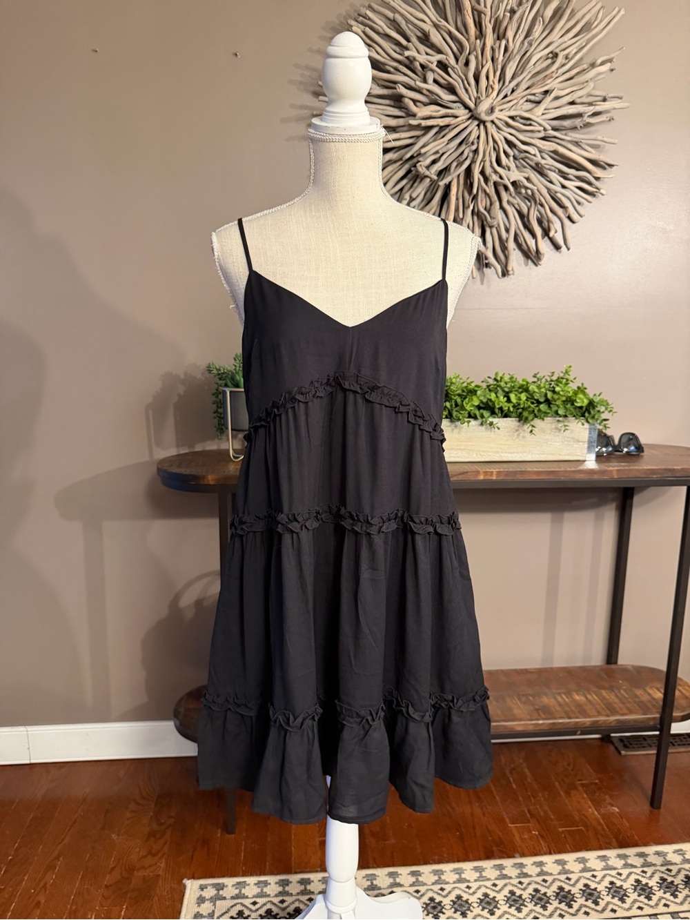 NWOT Trixxi baby doll dress in black